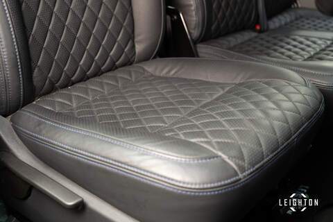 Volkswagen Transporter 2.0 T32 Diesel 150ps DSG Kombi SWB - U5255