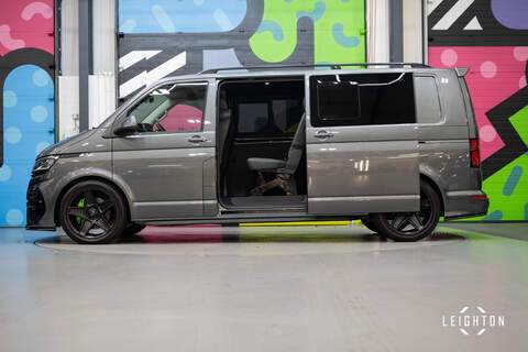 Volkswagen Transporter 2.0 T32 Diesel 204ps DSG 4Motion Kombi Van LWB - U5227