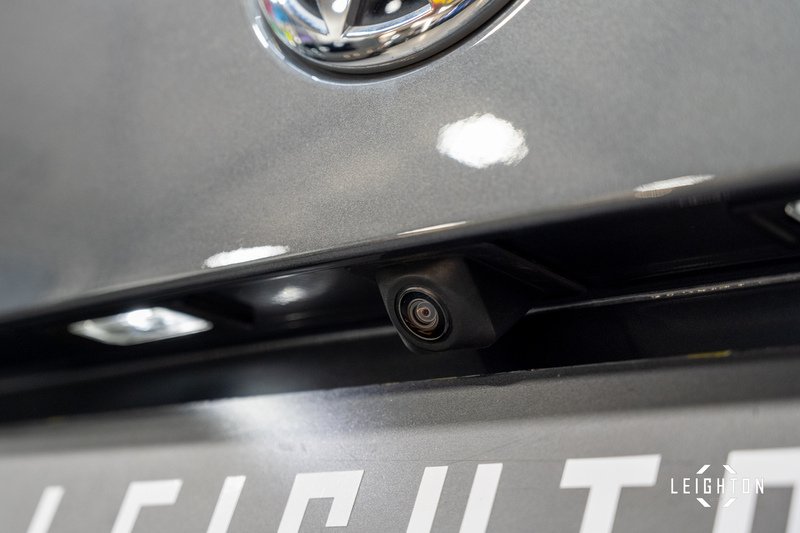 Volkswagen Transporter 2.0 T32 Diesel 204ps DSG 4Motion Kombi Van LWB - U5227