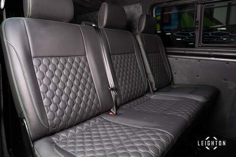 Volkswagen Transporter 2.0 T32 Diesel 204ps DSG 4Motion Kombi Van LWB - U5227