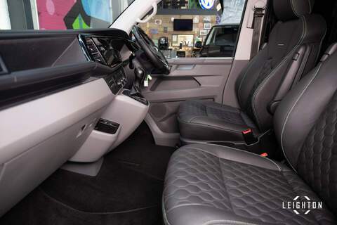 Volkswagen Transporter 2.0 T32 Diesel 204ps DSG 4Motion Kombi Van LWB - U5227