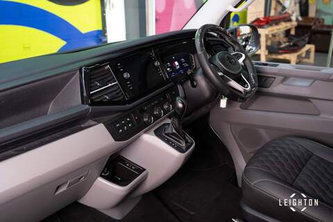 Volkswagen Transporter 2.0 T32 Diesel 204ps DSG 4Motion Kombi Van LWB - U5227