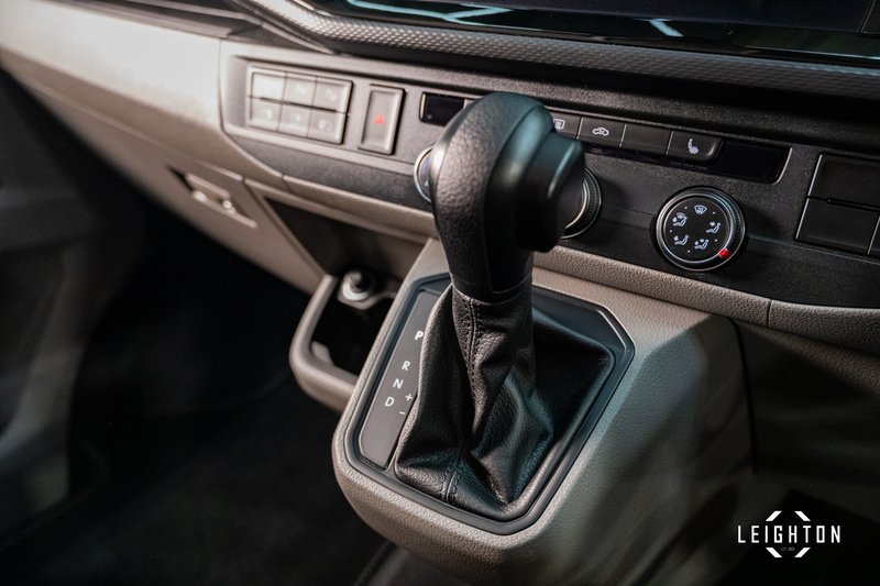 Volkswagen Transporter 2.0 T32 Diesel 204ps DSG 4Motion Kombi Van LWB - U5227