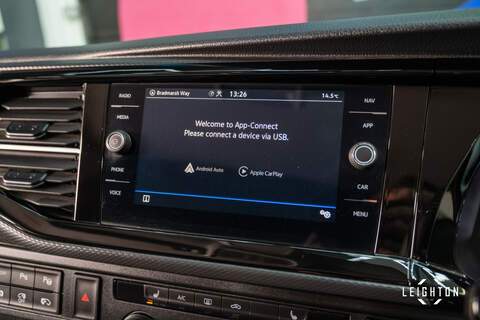 Volkswagen Transporter 2.0 T32 Diesel 204ps DSG 4Motion Kombi Van LWB - U5227