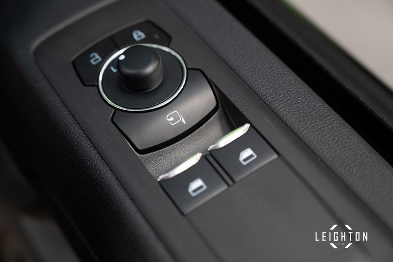 Ford Transit Custom 2.5 320 PHEV 232ps Auto Panel Van L1 H1 - U5477