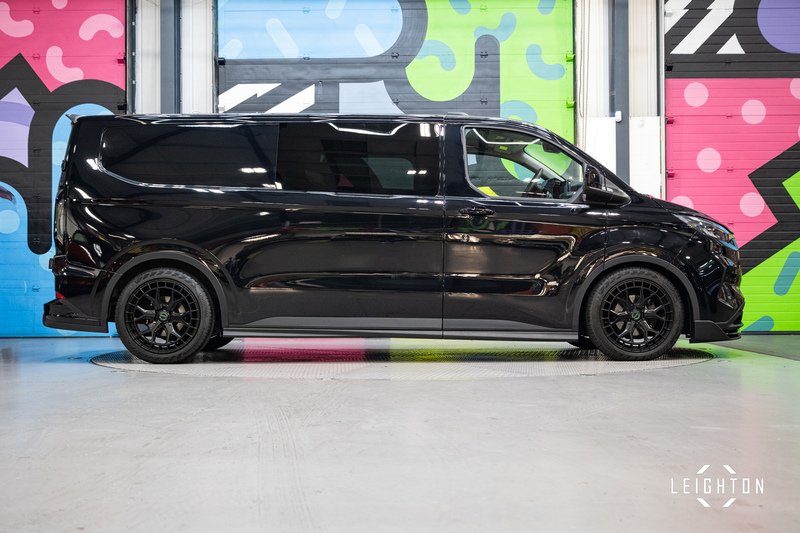 Ford Transit Custom 2.0 300 Diesel 150ps Manual Double Cab L2 H1 - U5115