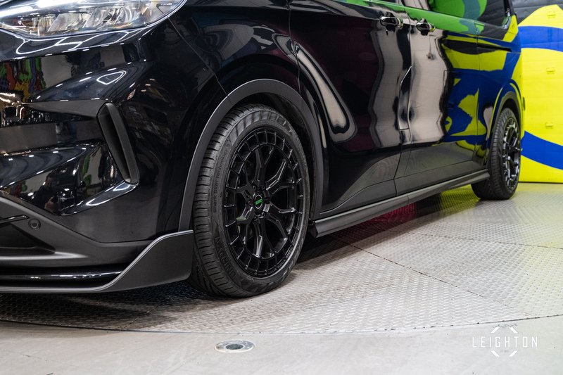 Ford Transit Custom 2.0 300 Diesel 150ps Manual Double Cab L2 H1 - U5115