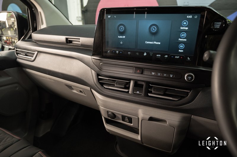 Ford Transit Custom 2.0 300 Diesel 150ps Manual Double Cab L2 H1 - U5115