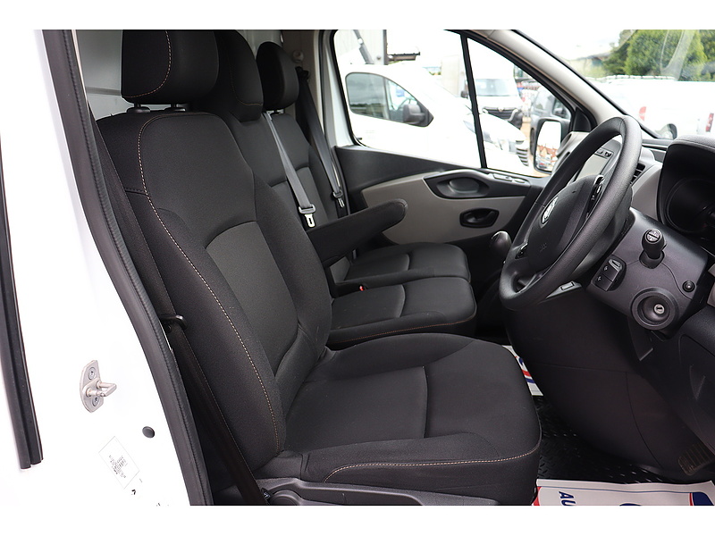 Renault Trafic dCi ENERGY 29 Business+ - U1377