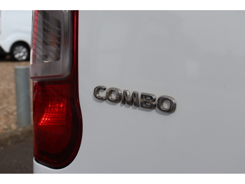 Vauxhall Combo Turbo D 2300 Edition - U1382