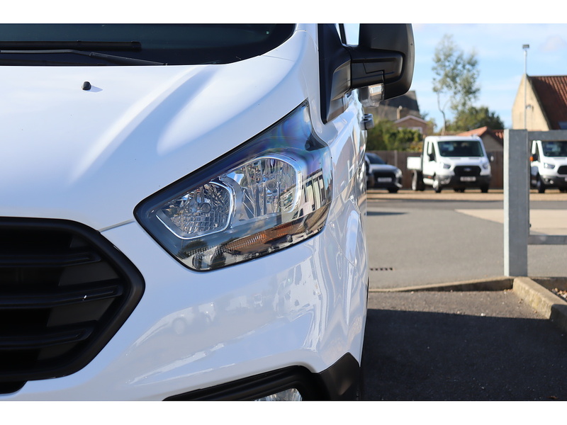 Ford Transit Custom 300 EcoBlue Leader - U1422