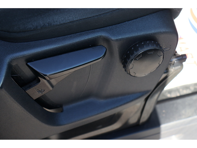 Ford Transit Custom 300 EcoBlue Leader - U1422