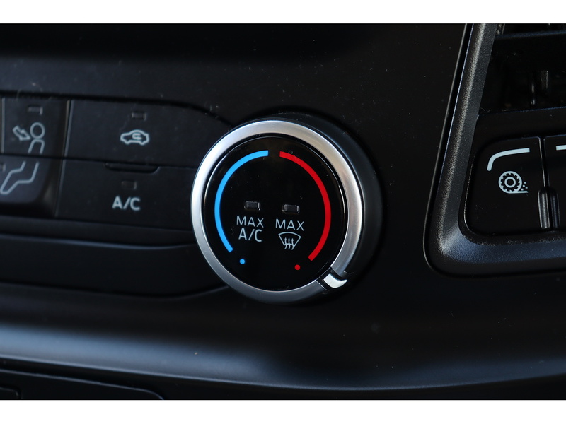 Ford Transit Custom 300 EcoBlue Leader - U1422