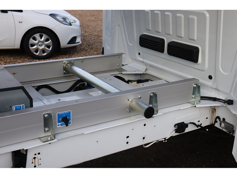 Ford Transit 350 EcoBlue Leader - U1458