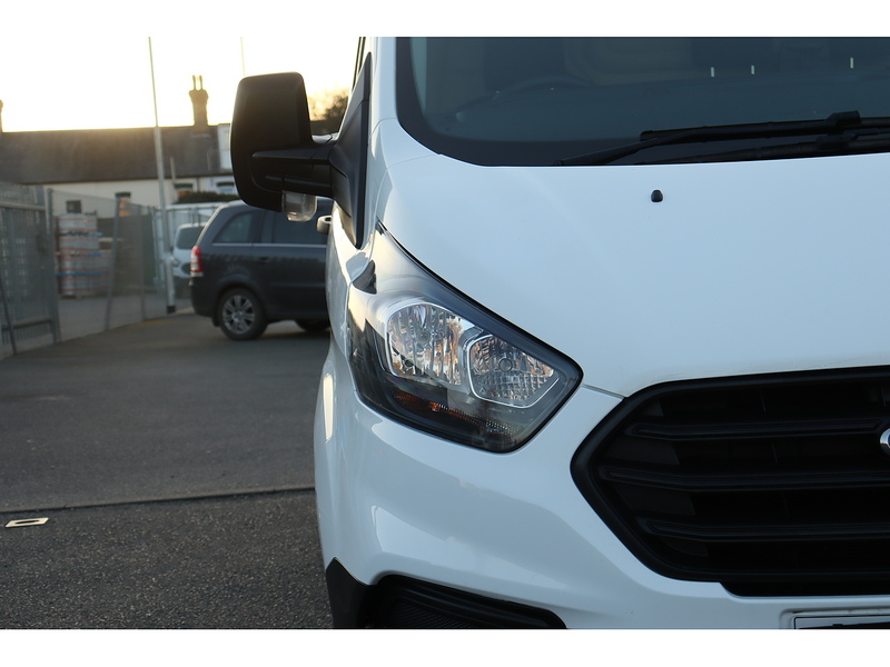 Ford Transit Custom 300 EcoBlue Leader - U1490