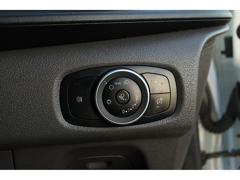 Ford Transit Custom 300 EcoBlue Leader - U1490
