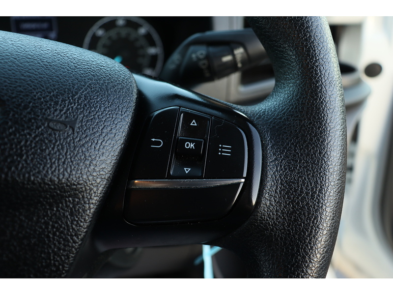 Ford Transit Custom 300 EcoBlue Leader - U1490