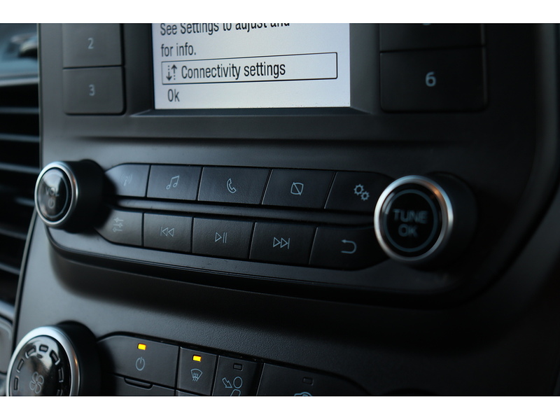 Ford Transit Custom 300 EcoBlue Leader - U1490