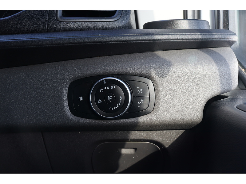 Ford Transit 350 EcoBlue Leader - U1511