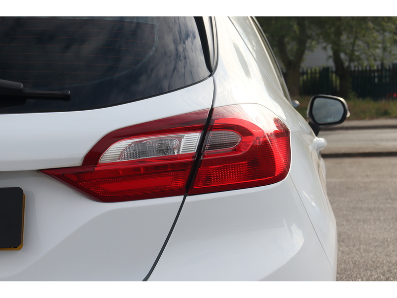 Ford Fiesta Van TDCi - U1515