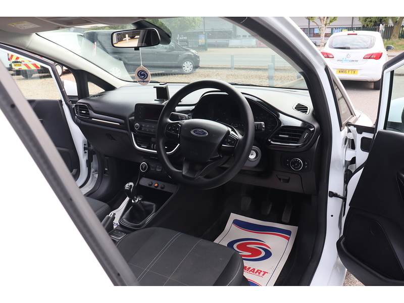 Ford Fiesta Van TDCi - U1515