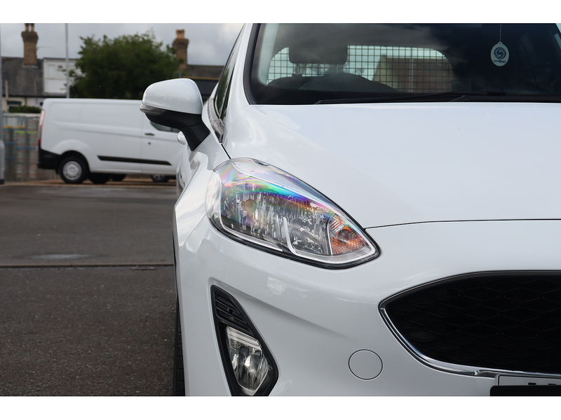 Ford Fiesta Van TDCi - U1528