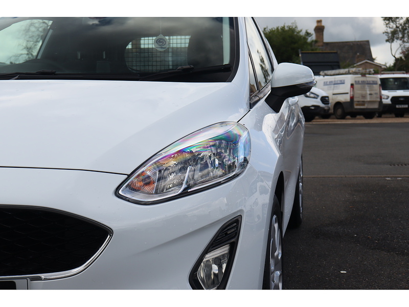 Ford Fiesta Van TDCi - U1528