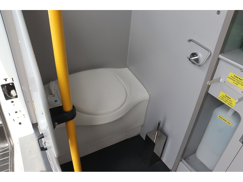 Ford Transit 350 EcoBlue Leader - U1545