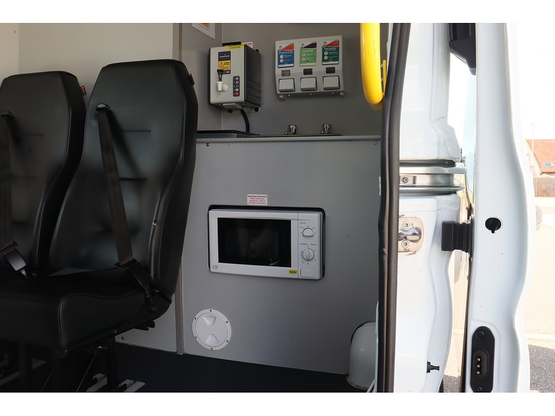 Ford Transit 350 EcoBlue Leader - U1545