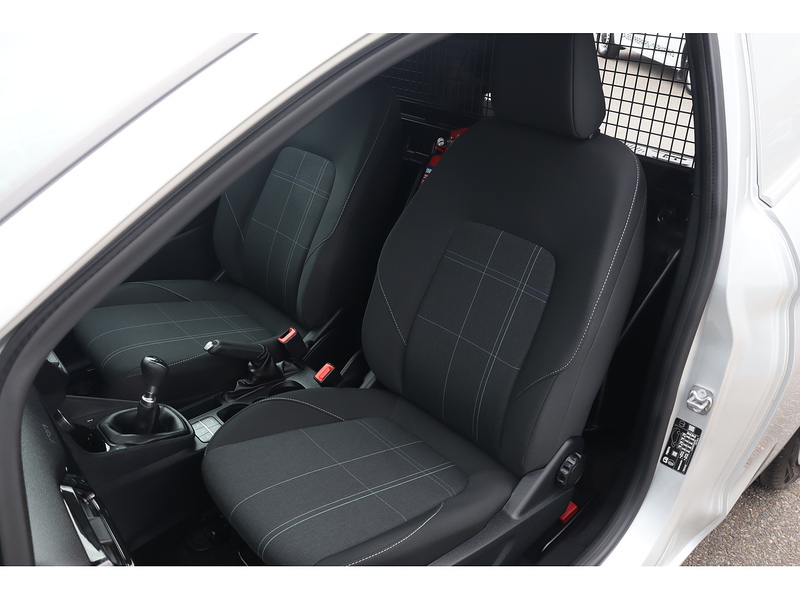 Ford Fiesta Van EcoBoost - U1550