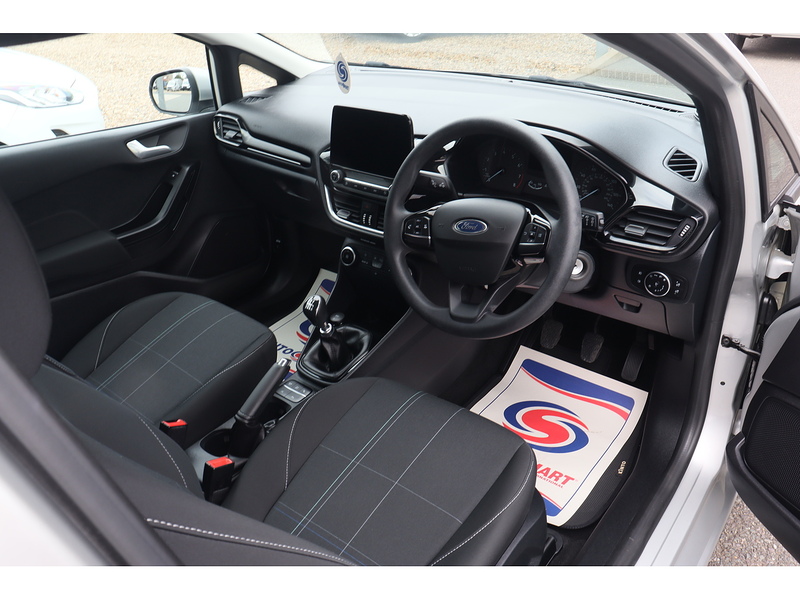 Ford Fiesta Van EcoBoost - U1550