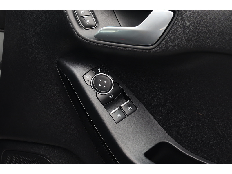 Ford Fiesta Van EcoBoost - U1550