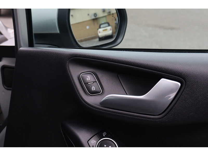 Ford Fiesta Van EcoBoost - U1550