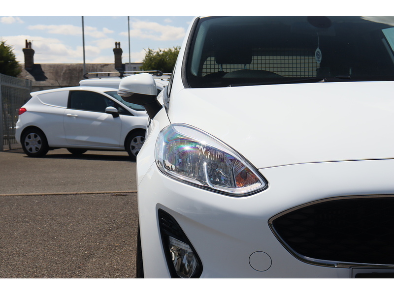 Ford Fiesta Van TDCi - U1551