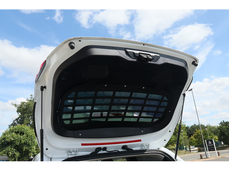 Ford Fiesta Van TDCi - U1564