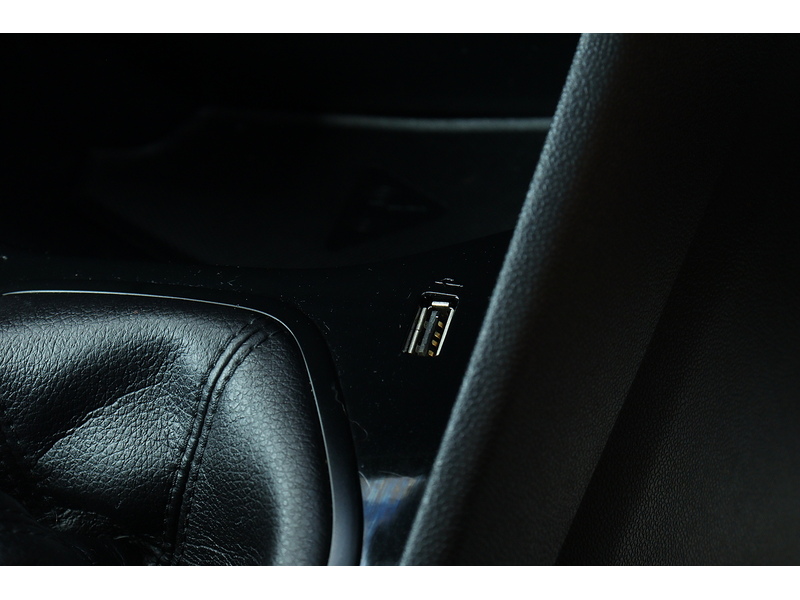 Ford Fiesta Van TDCi - U1564