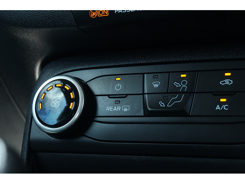 Ford Fiesta Van TDCi - U1564