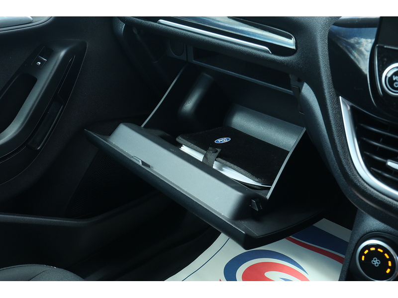 Ford Fiesta Van TDCi - U1564