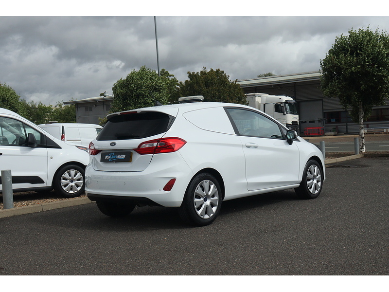 Ford Fiesta Van TDCi - U1571
