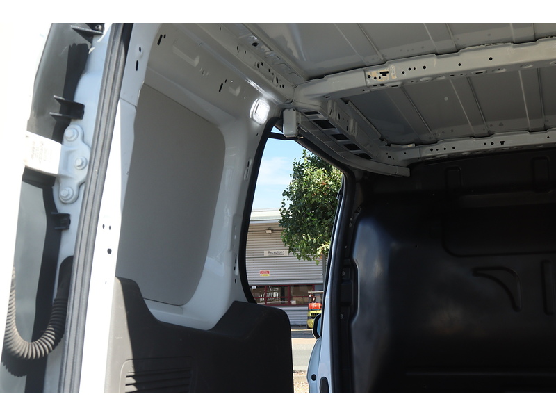 Ford Transit Connect 240 EcoBlue Leader - U1586