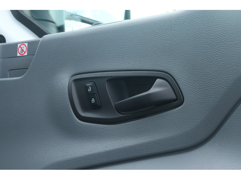 Ford Transit 350 EcoBlue - U1590