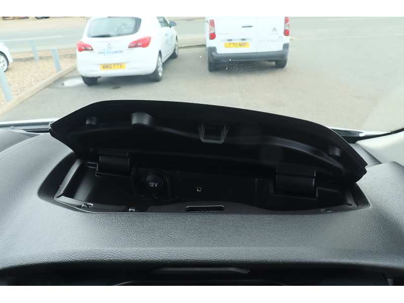 Ford Transit 350 EcoBlue - U1590
