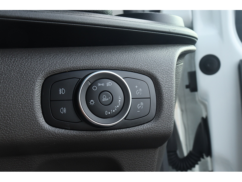 Ford Transit Custom 300 EcoBlue Leader - U1592