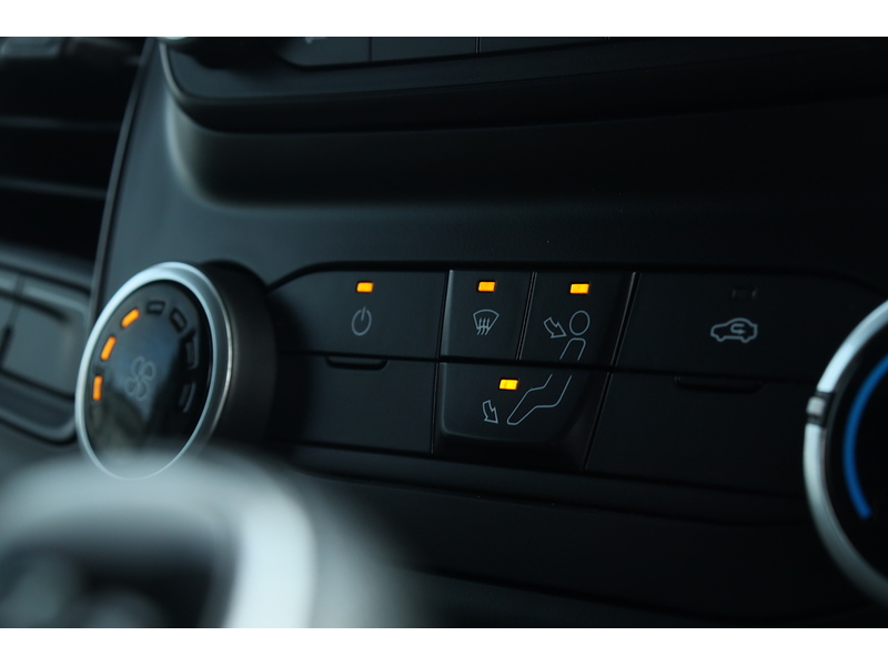 Ford Transit Custom 300 EcoBlue Leader - U1592