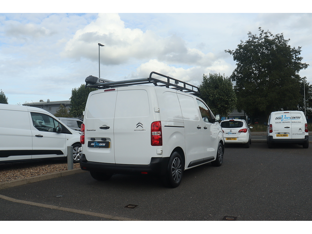 Used 2021 Citroen Dispatch BlueHDi 1000 Enterprise XS For Sale