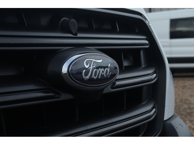 Ford Transit 350 EcoBlue Leader - U1605