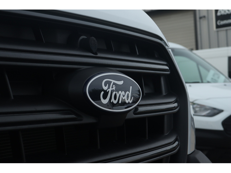 Ford Transit 350 EcoBlue Leader - U1607