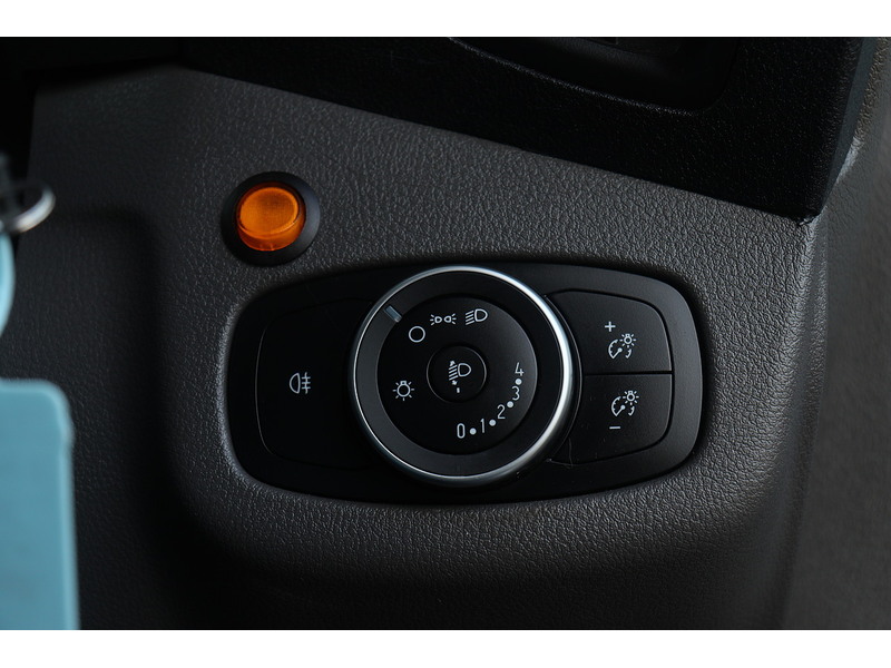 Ford Transit Connect 200 EcoBlue Leader - U1616