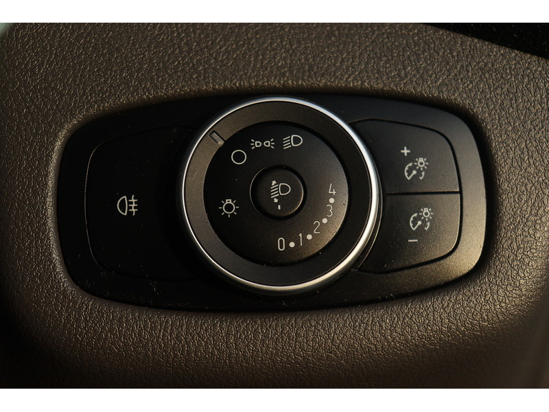 Ford Transit Connect 240 EcoBlue Leader - U1622