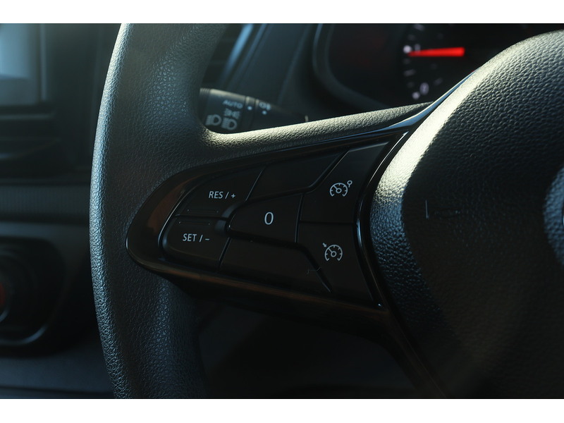 Renault Trafic dCi Blue LL30 Business - U1623